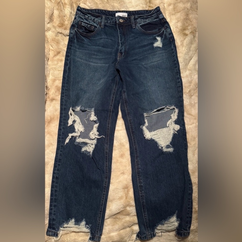 Distressed Dark Blue Women’s Jeans